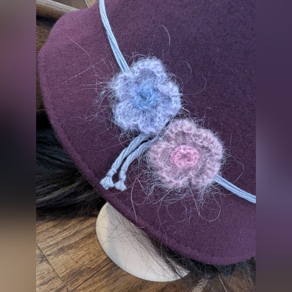 Vintage Hat Tristan Wool Felt Burgundy Cloche Hat with Floral Cashmere Accents - Picture 5 of 8